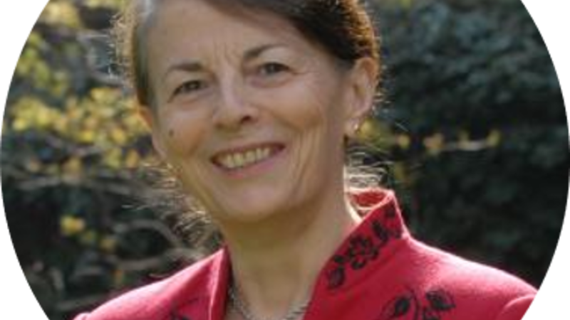 Professor Dame Jean Thomas DBE FMedSci FRS